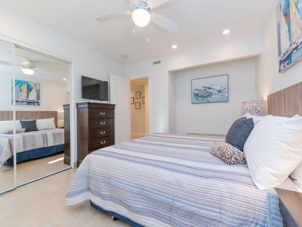 Newport Beach Home 998453