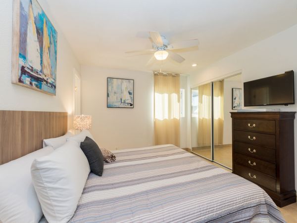 Newport Beach Home 998453