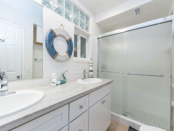Newport Beach Home 998453