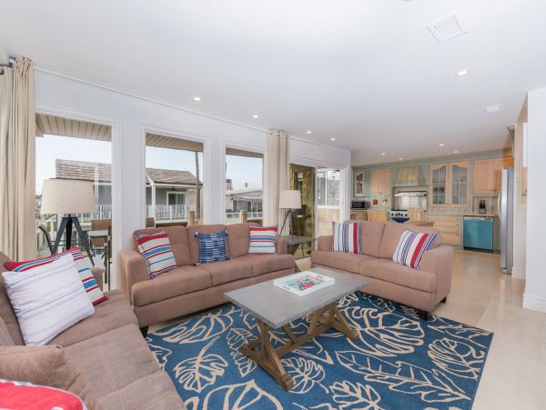 Newport Beach Home 998454
