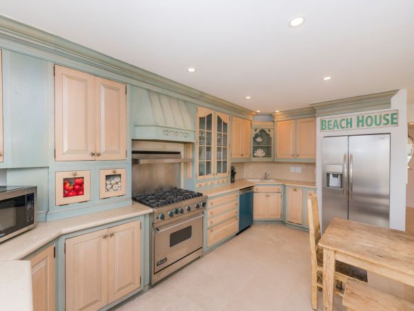 Newport Beach Home 998454