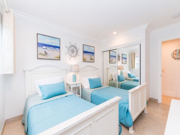 Newport Beach Home 998454