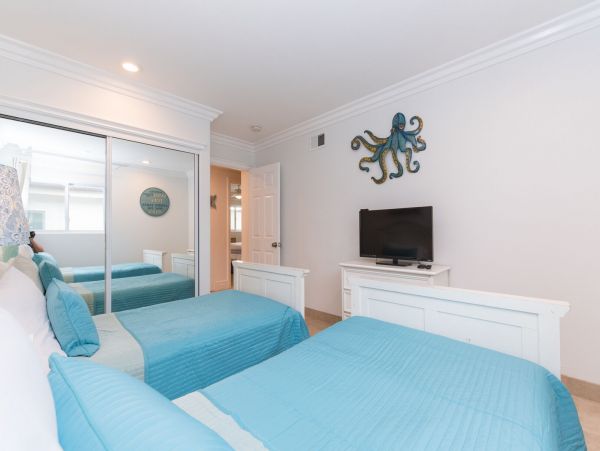 Newport Beach Home 998454