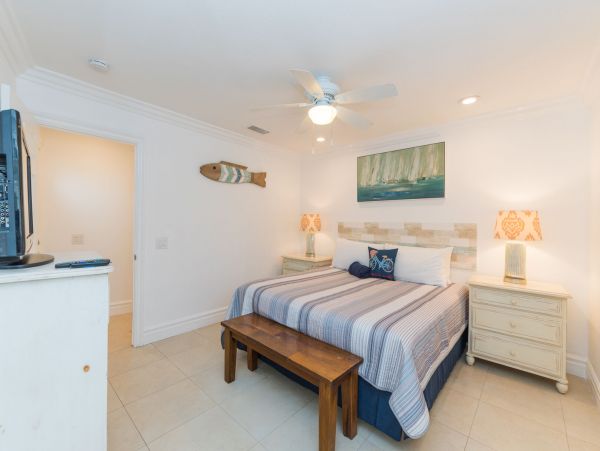 Newport Beach Home 998454
