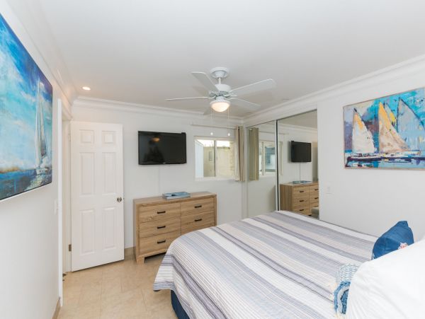 Newport Beach Home 998454