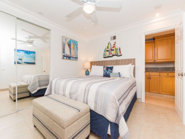 Newport Beach Home 998454