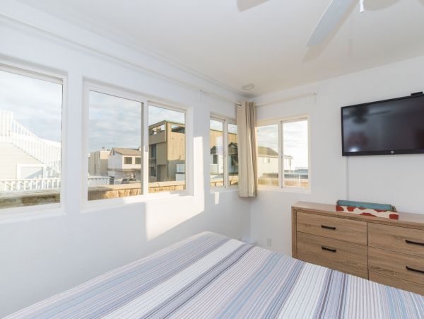 Newport Beach Home 998454