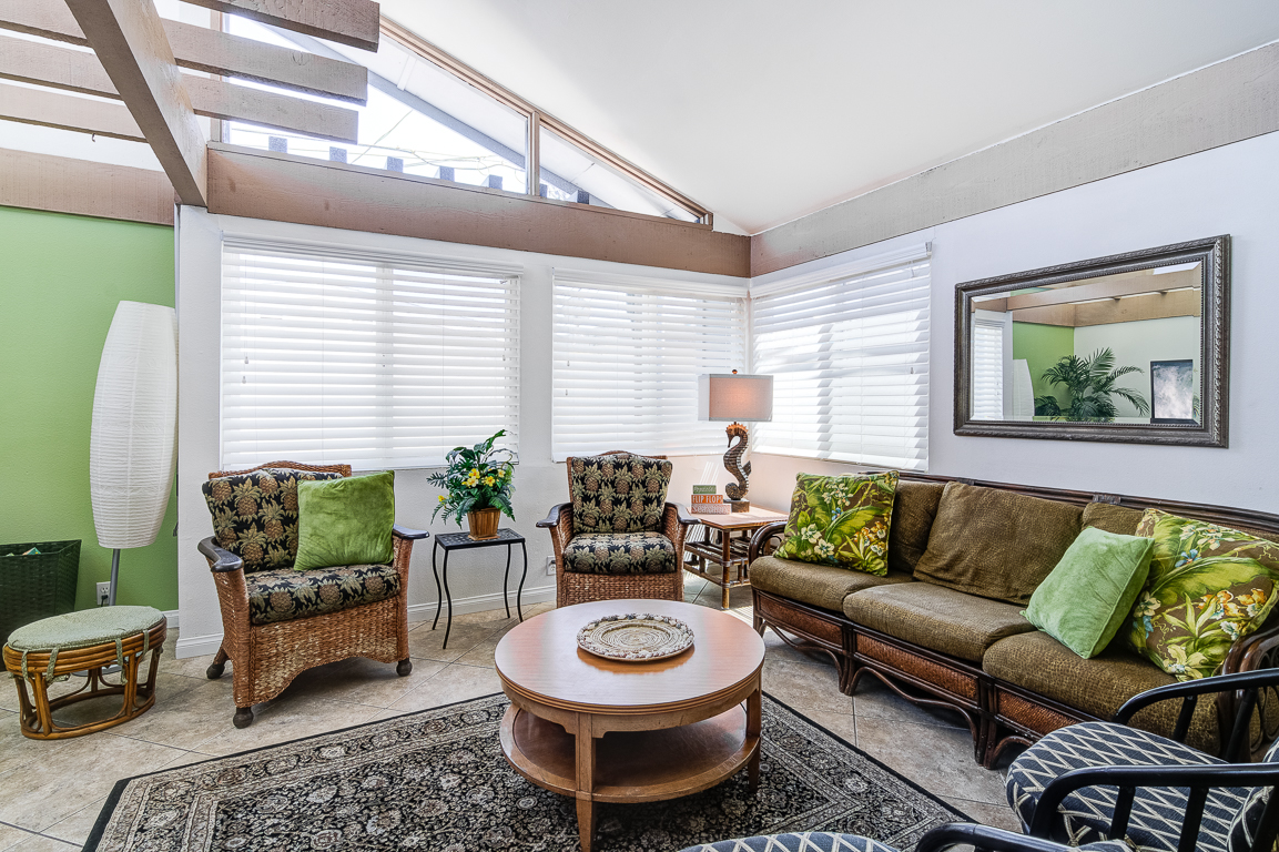 Newport Beach Home 998455