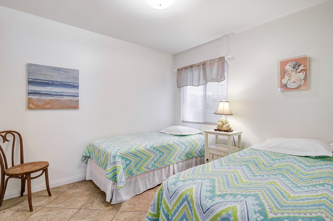 Newport Beach Home 998455