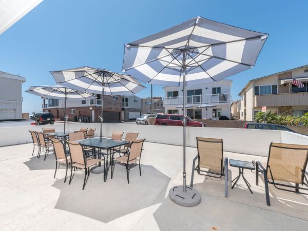 Newport Beach Home 998456