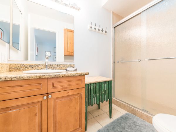 Newport Beach Home 998456