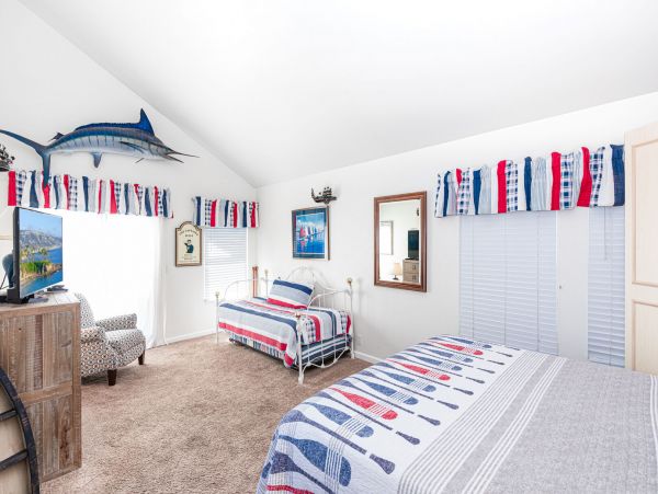 Newport Beach Home 998458