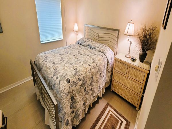 Wonderful Holmes Beach Waterfront Vacation Home & Boat Dock