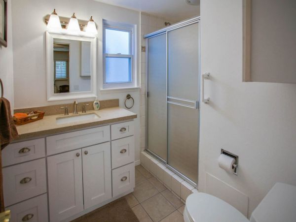 Newport Beach Home 998460