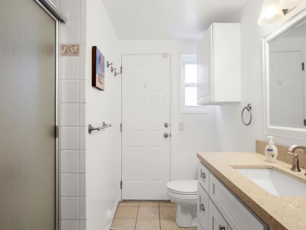 Newport Beach Home 998460