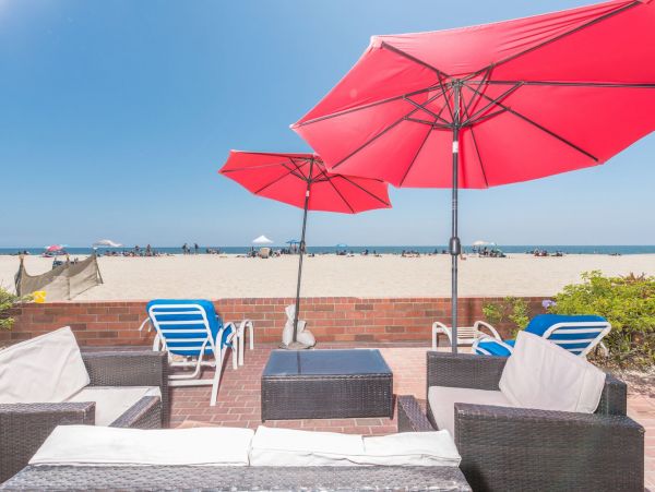 Newport Beach Home 998461