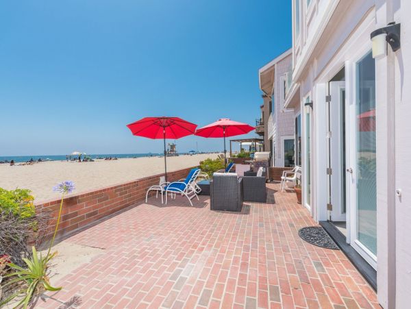 Newport Beach Home 998461