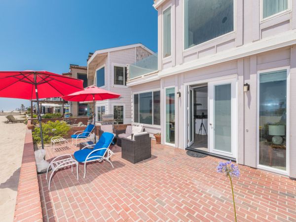 Newport Beach Home 998461