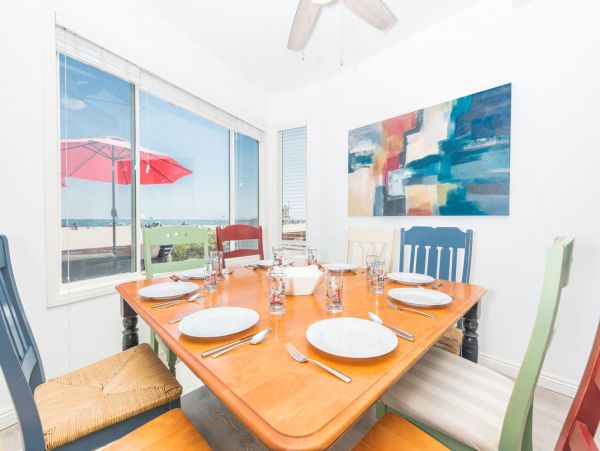 Newport Beach Home 998461