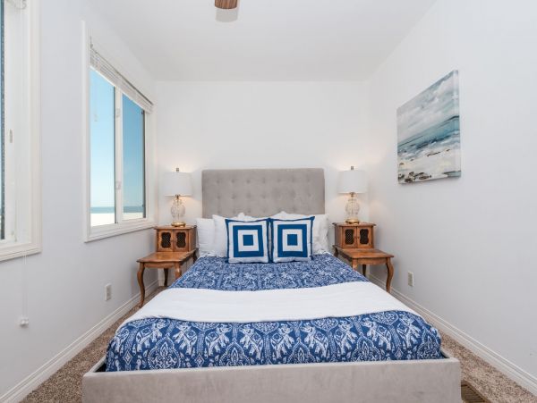 Newport Beach Home 998461