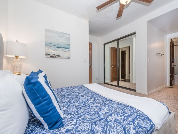 Newport Beach Home 998461