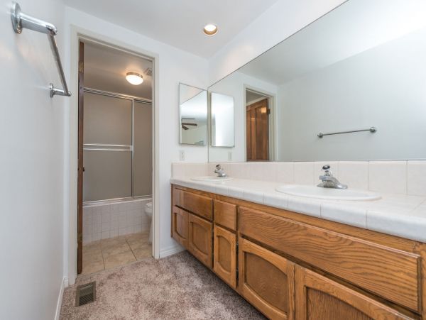 Newport Beach Home 998461