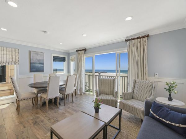 Newport Beach Home 998462