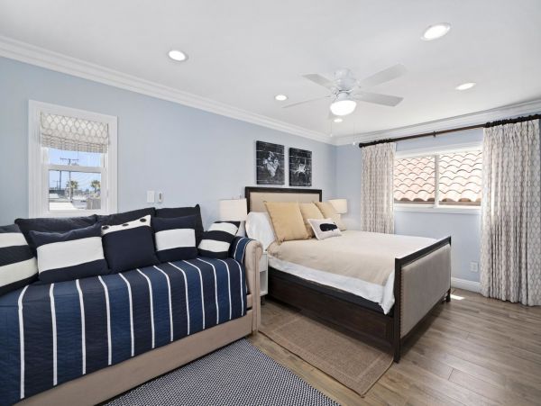 Newport Beach Home 998462