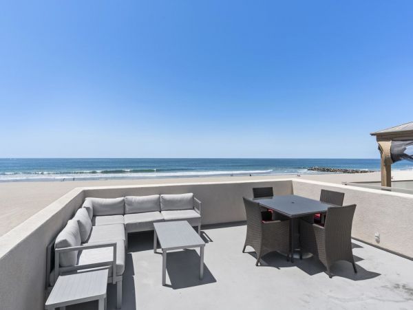 Newport Beach Home 998462