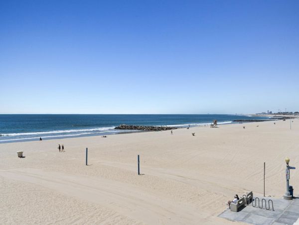 Newport Beach Home 998462