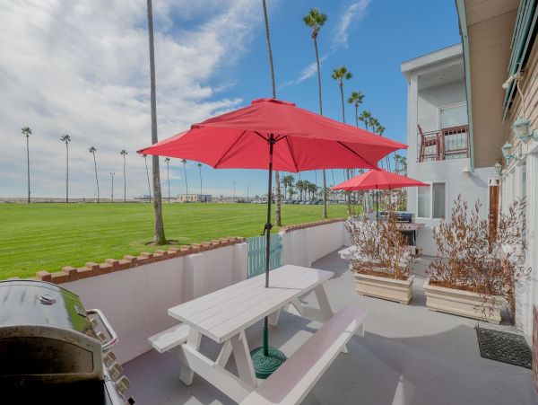Newport Beach Home 998463