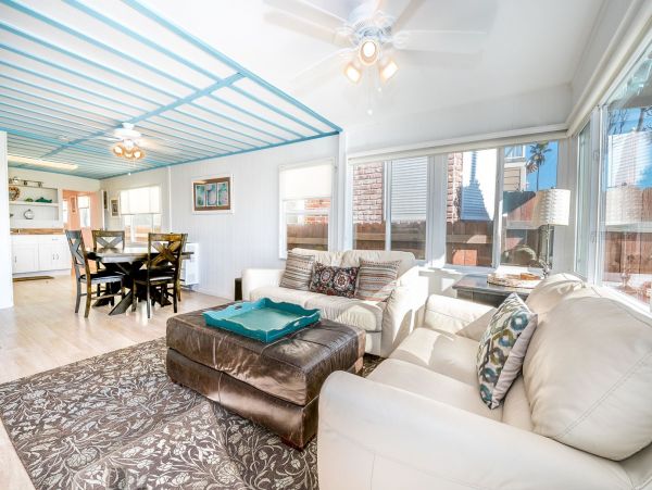 Newport Beach Home 998463
