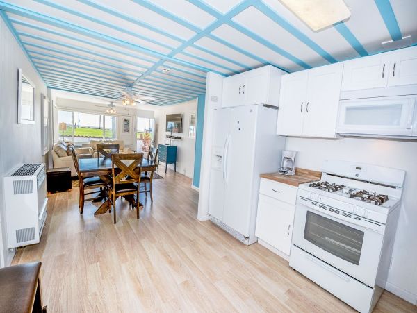 Newport Beach Home 998463