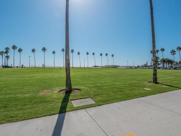 Newport Beach Home 998463