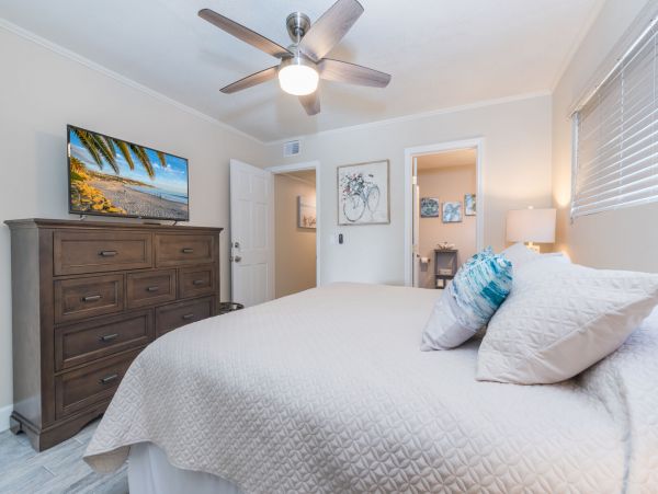 Newport Beach Home 998464