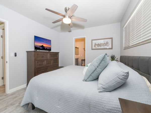 Newport Beach Home 998464