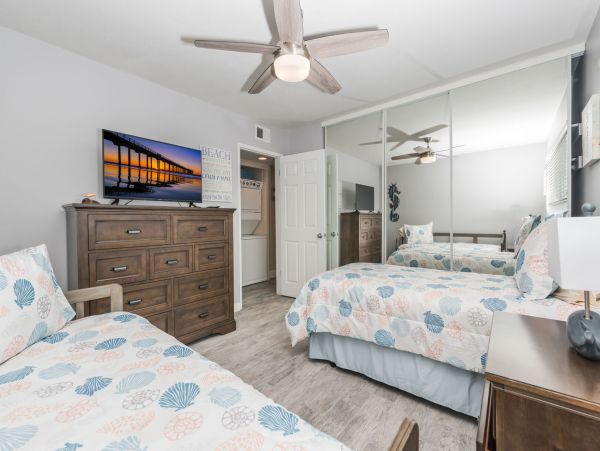 Newport Beach Home 998464