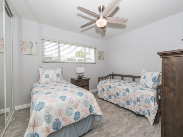 Newport Beach Home 998464