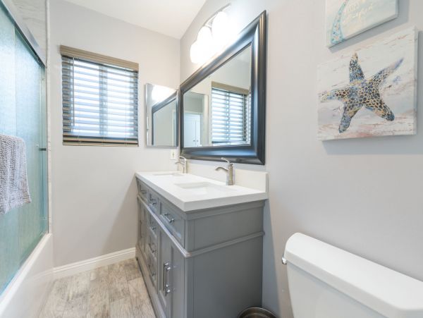 Newport Beach Home 998464