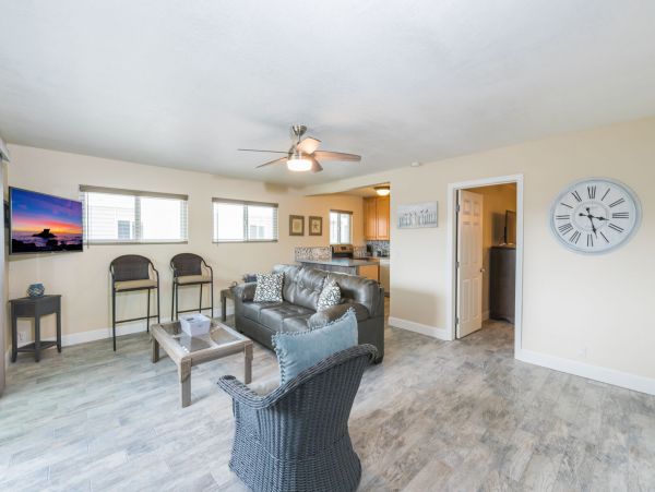 Newport Beach Home 998464