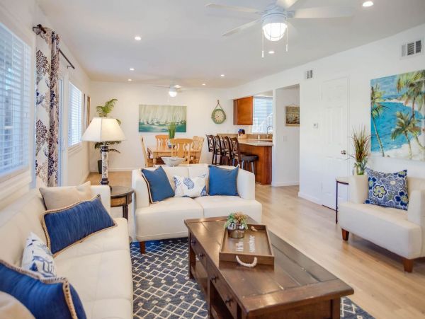 Newport Beach Home 998466