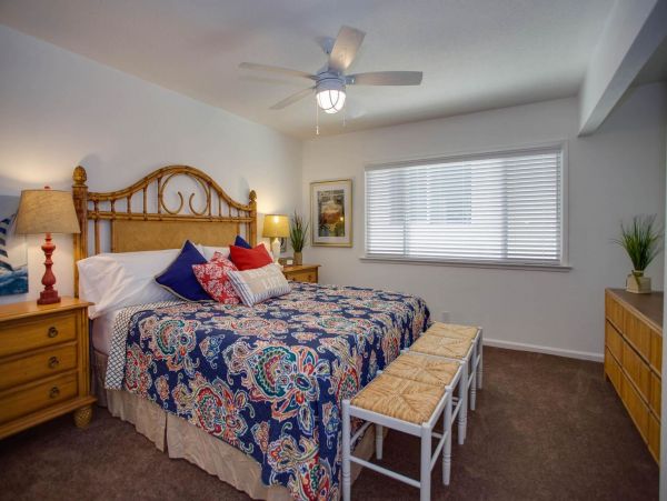 Newport Beach Home 998466