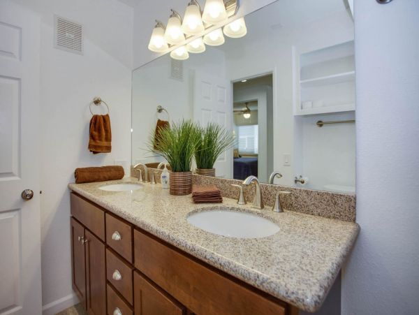 Newport Beach Home 998466