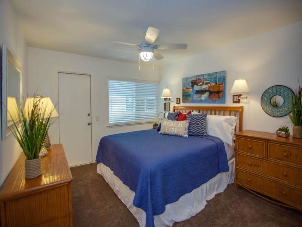 Newport Beach Home 998466
