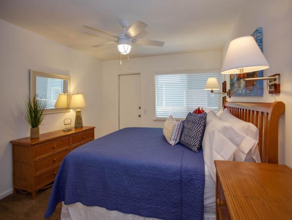 Newport Beach Home 998466