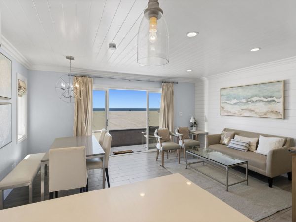 Newport Beach Home 998467