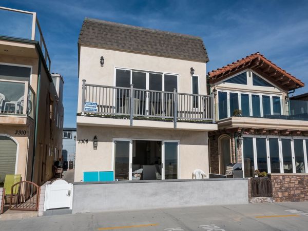 Newport Beach Home 998467