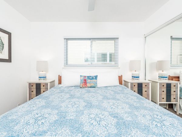 Newport Beach Home 998470