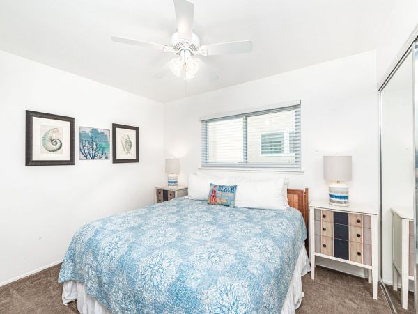 Newport Beach Home 998470