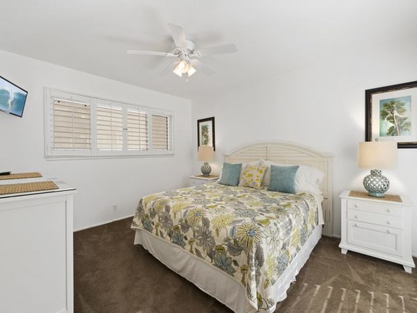 Newport Beach Home 998470